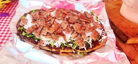 Huarachin Con Bistec