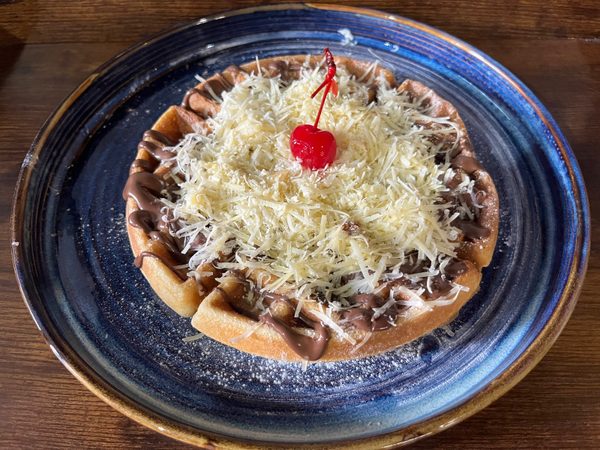 Waffle queso de bola