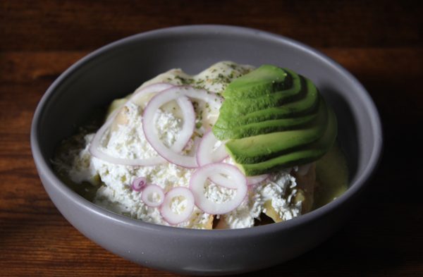 Chilaquiles suizos