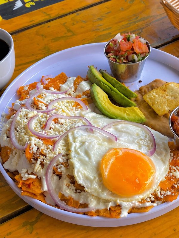 Chilaquiles con huevo